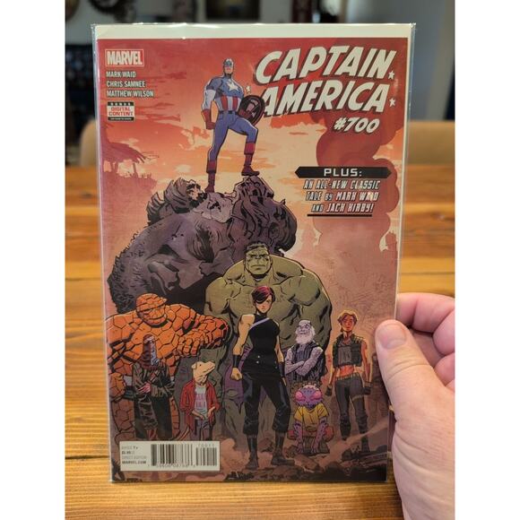 Lot of 12 Captain America Comic Books (Marvel, 1980 - 2024) Multiple Eras - Picture 12 of 14